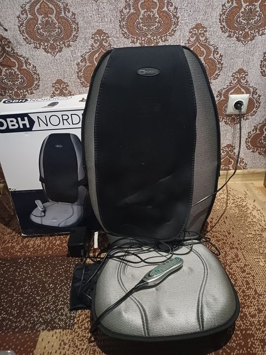 Продам масажне крісло