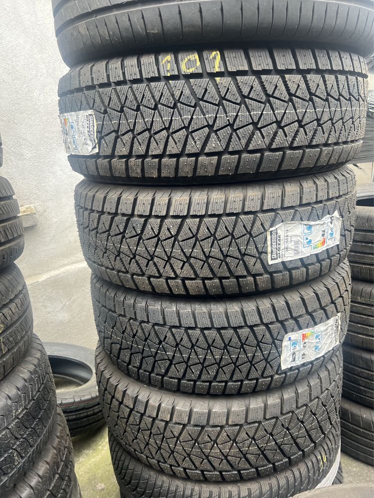 245/60/18 R18 Bridgestone Blizzak DM-V2 4шт новые