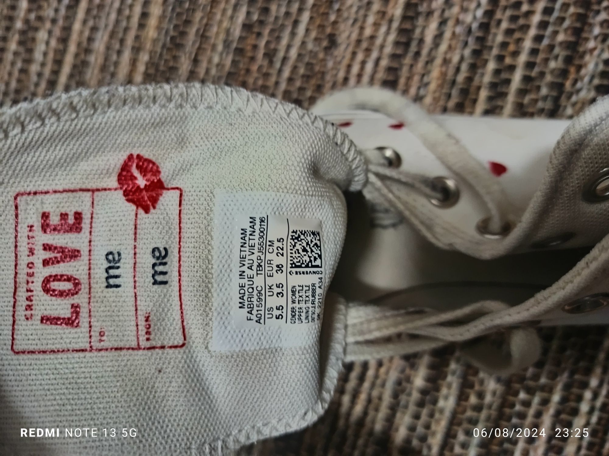 Tênis adidas love me