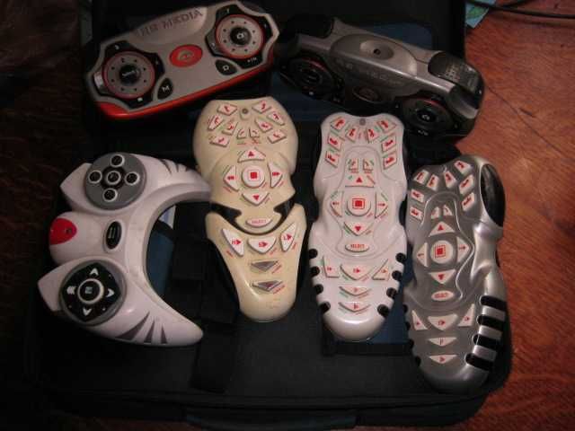 Роботи V2 V3 Пульти керування