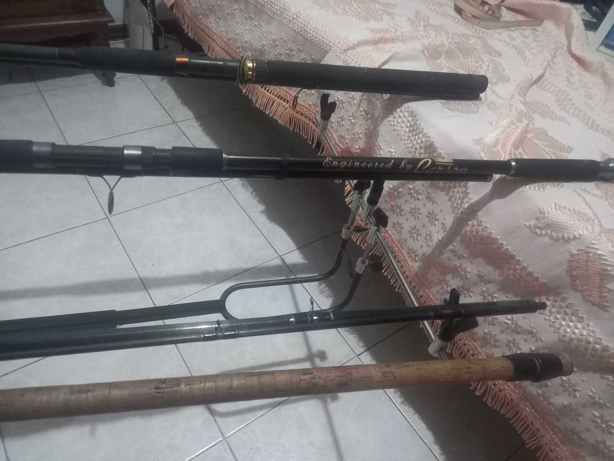 Canas de pesca com bateria