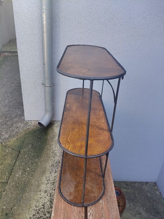 Półka wisząca stara ale w dobrym stanie.