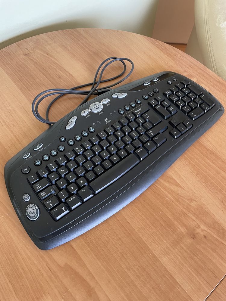 Klawiatura Logitech Media Keyboard Y-BN52