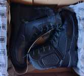 Botas Magnum Strike Force, número 44, com sola Michelin