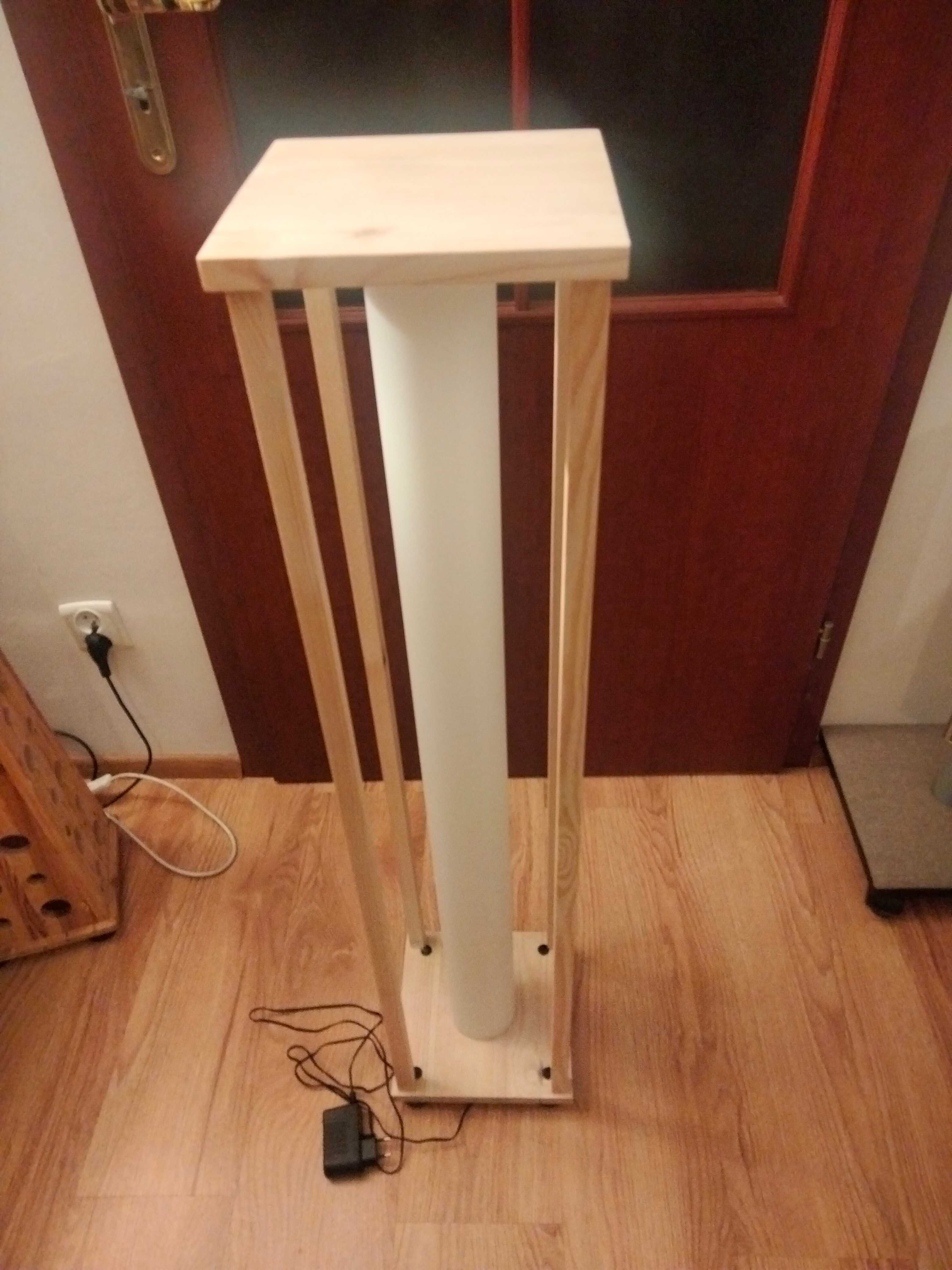 Lampa. Zapraszam