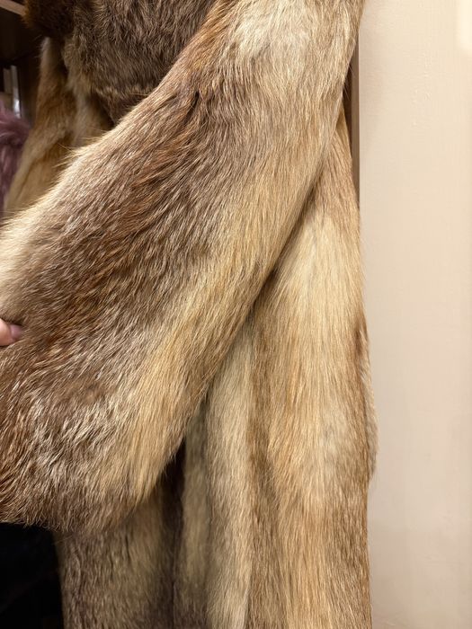 Шуба з натуральної лисиці