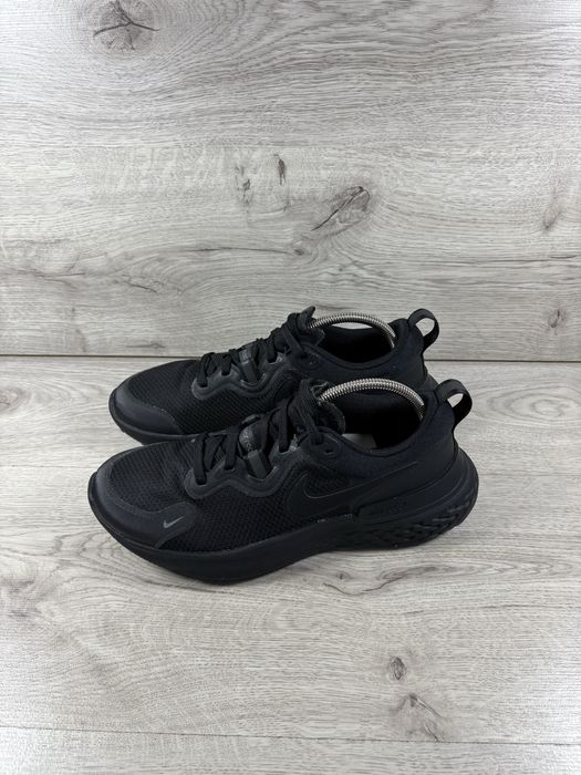 Nike React Miller кросівки на хлопчика 37 розмір