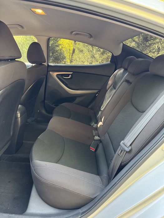 Hyundai Elantra 1,6