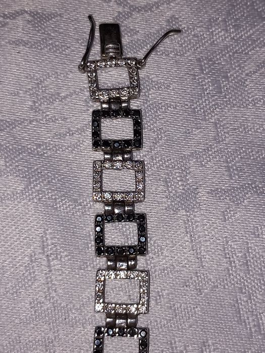 Sprzedam bransoletkę srebrną używaną