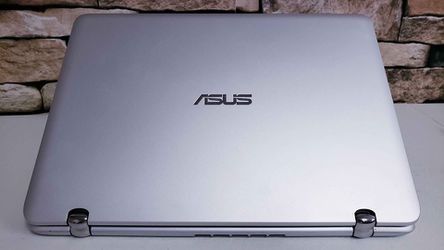 Ультрабук ASUS Q304u / Core i5 / SSD