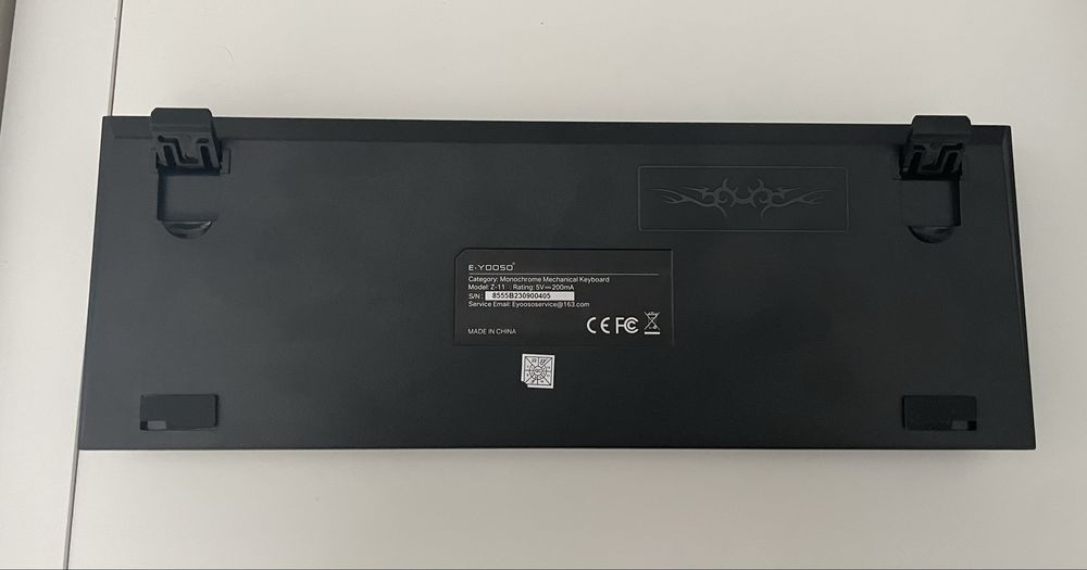 Teclado mecânico gaming E-Yooso