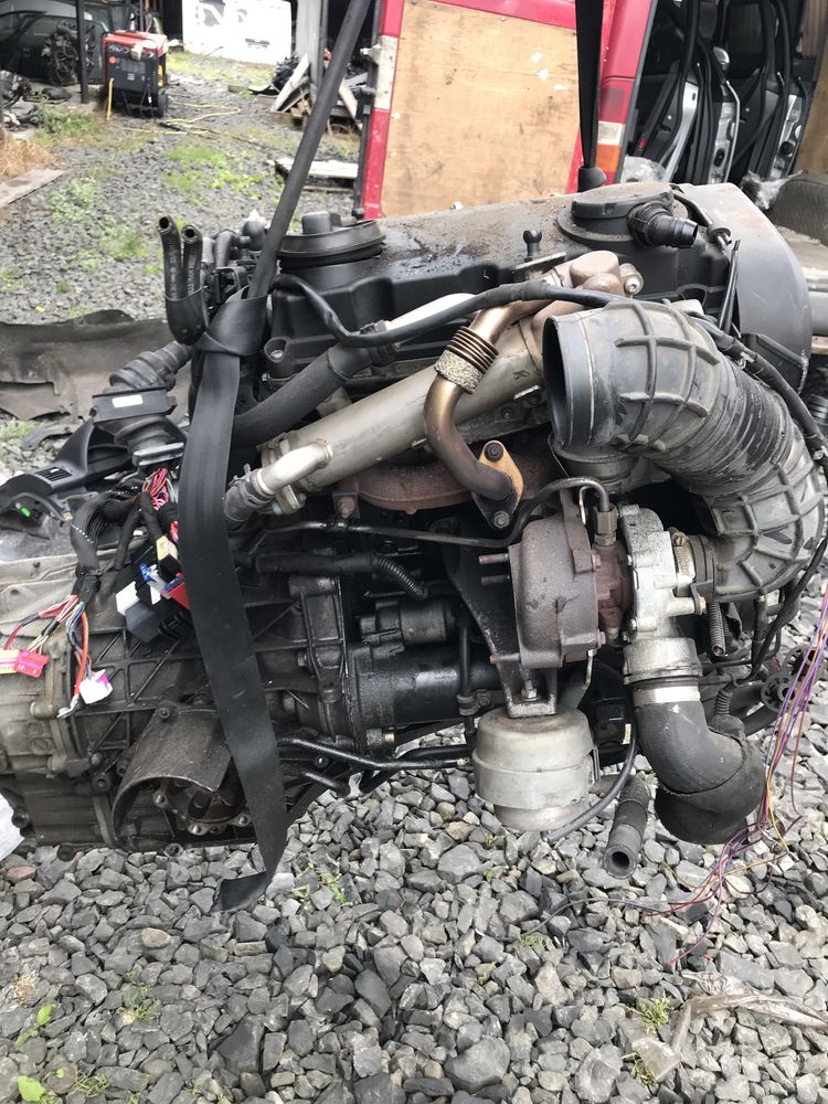 Мотор Двигун BPW 2.0 8v, BLB BRE 2.0 16v Audi A4 b7 Шрот