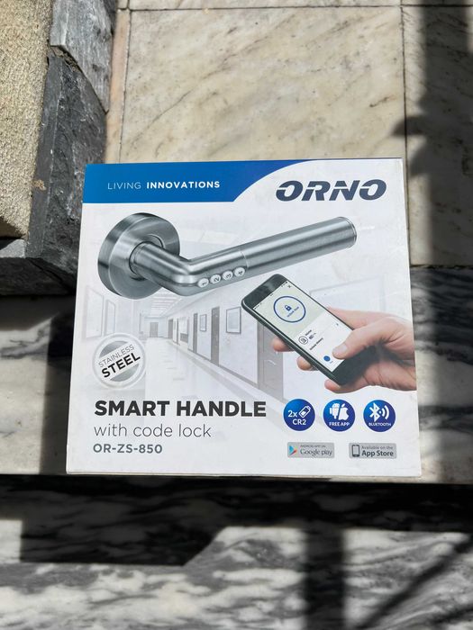 Vende se como novo dois conjuntos de puxadores