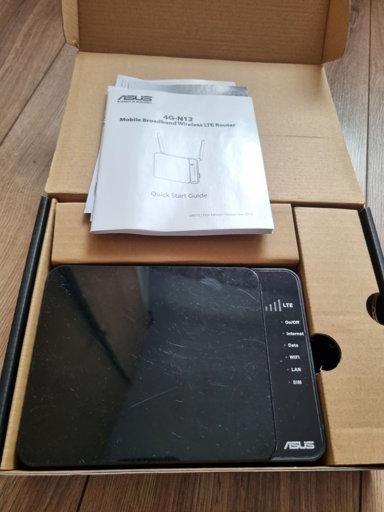 Router Asus 4G N12 LTE, SIM n300