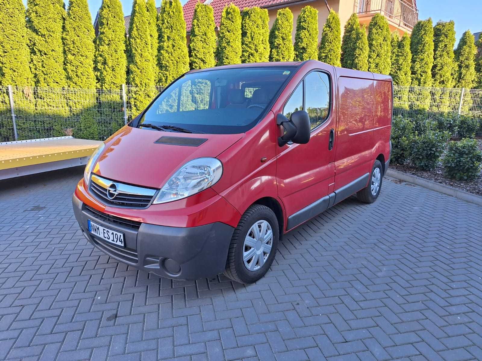 Opel vivaro 2.0 90 ps skrzynia biegów po regeneracji . 100 % sprawny