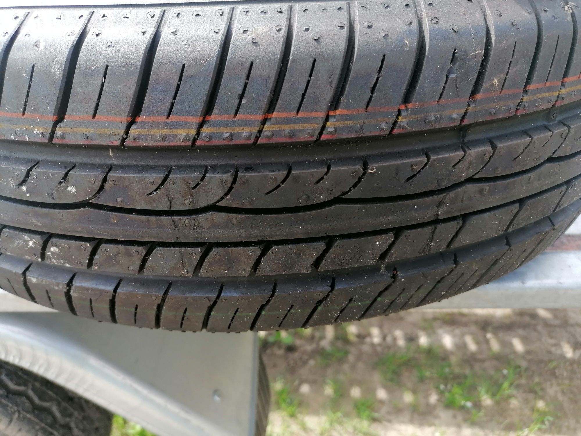 Dunlop 175 65 r15  nowe