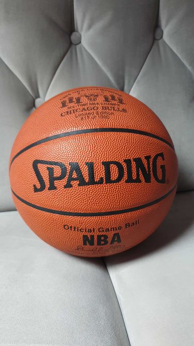 Skórzana piłka NBA SPALDING Official GAME BALL Jordan Chicago BULLS