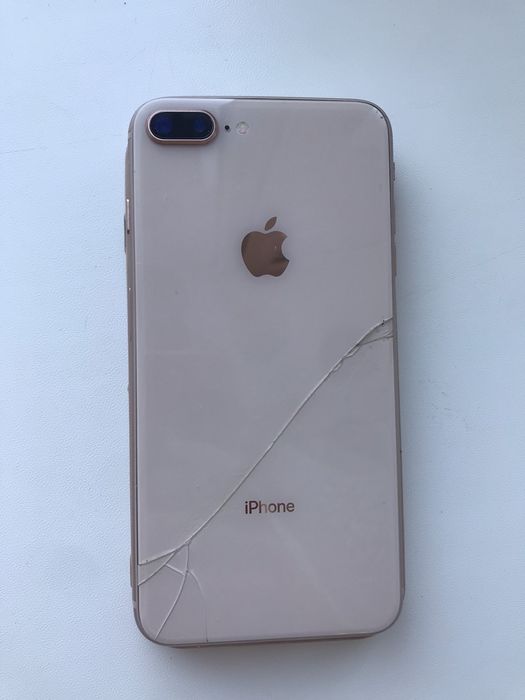 Айфон 8 плюс на 64 гб