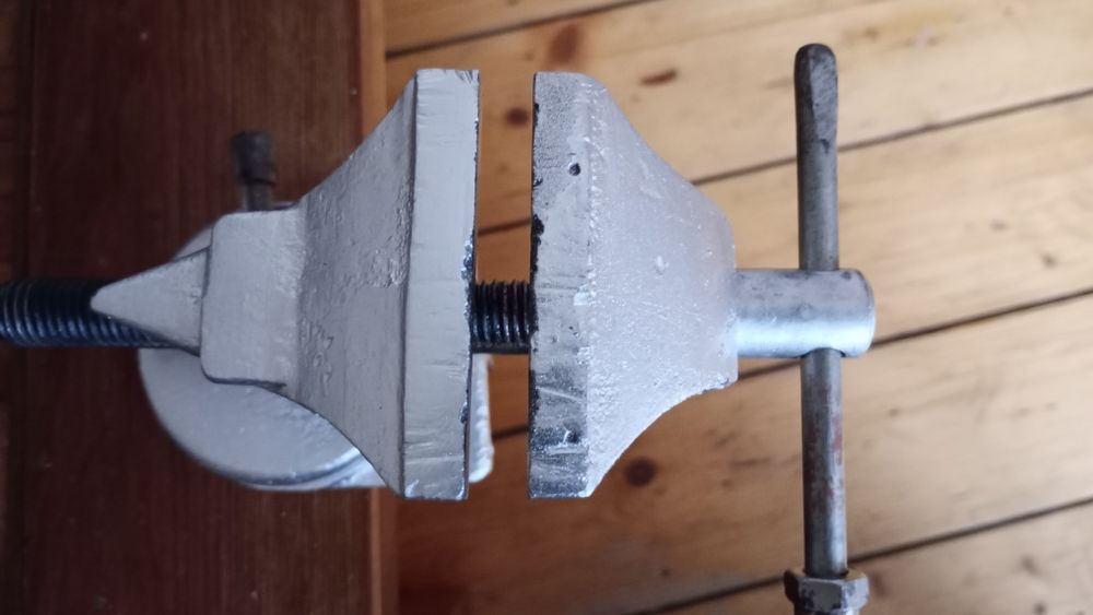 Imadło mobilne obrotowe  szczeki 68mm