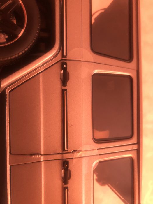 Мерседес  G 1/18  масштабна модель