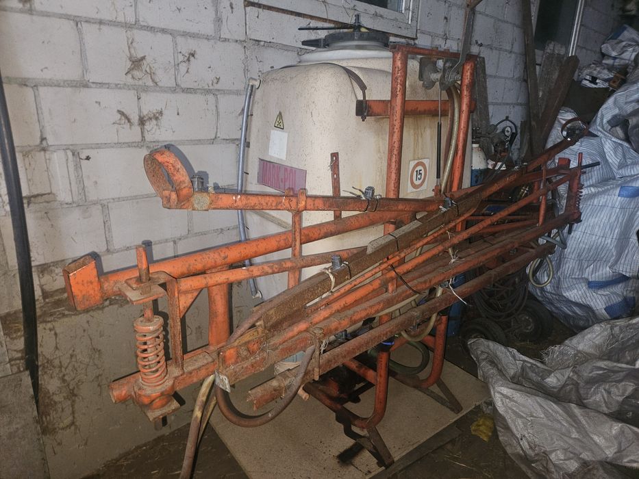 Rozsiewacz Amazone za-f 603 opryskiwacz przetrzasarka lejek