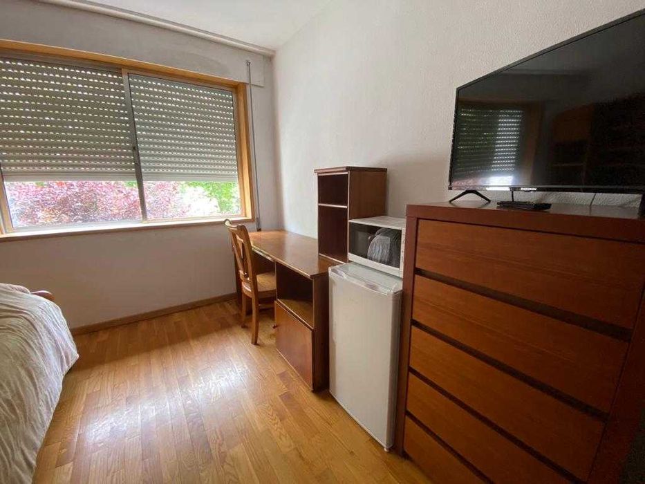 Quarto em GAIA AO JARDIM SOARES DOS REIS