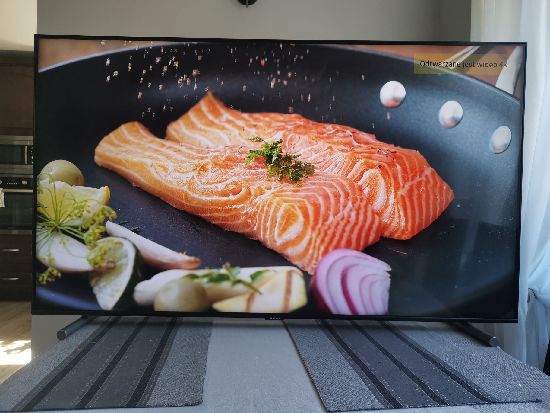 TV Samsung QLED GQ50Q60TG 4K z DVBT-2 i gwarancją