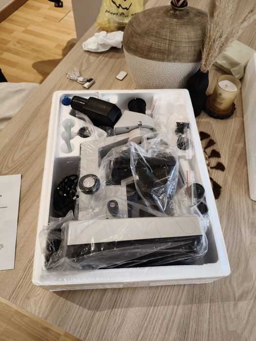 Microscópio Trinocular XSP-36 / XSP-36TV – Profissional e Educacional