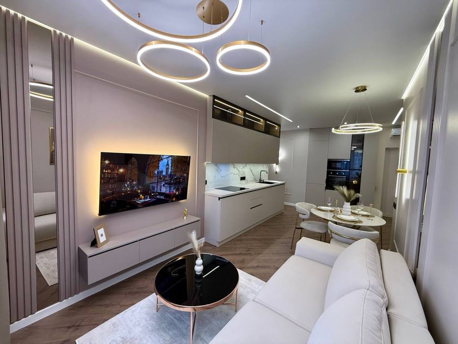 Аркадия ! ! Своя большая 2 кв.  в ЖК Эллада, 2 балкона с видом моря