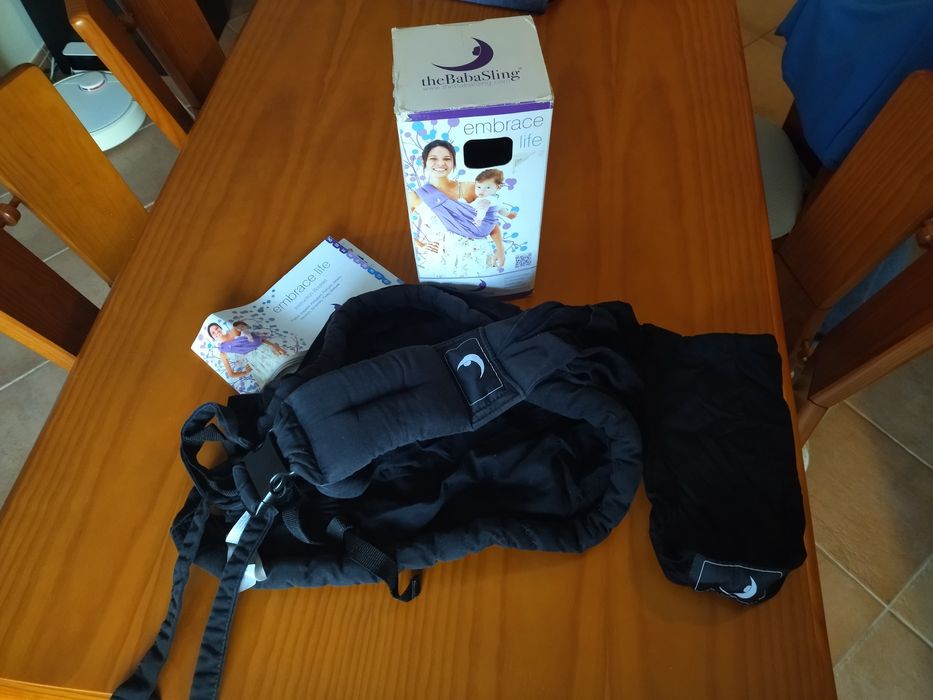 Vendo Sling cor preta