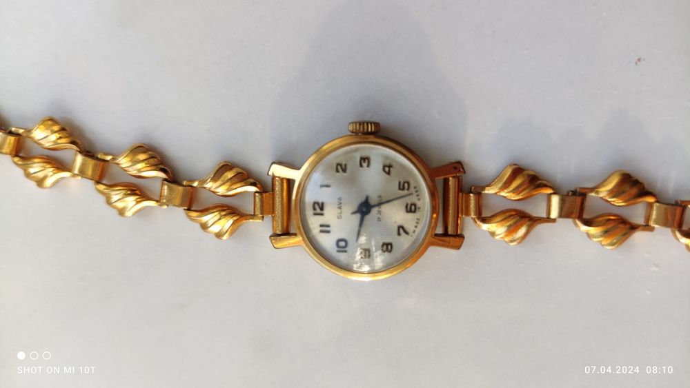 Часы Slava (СССР) позолоченные в идеальном состоянии