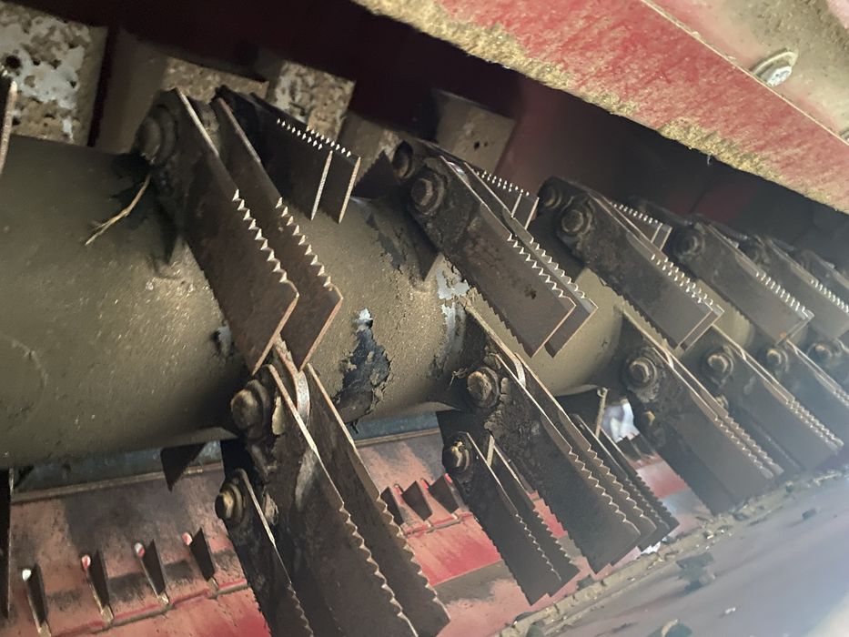 Комбайн Case 527