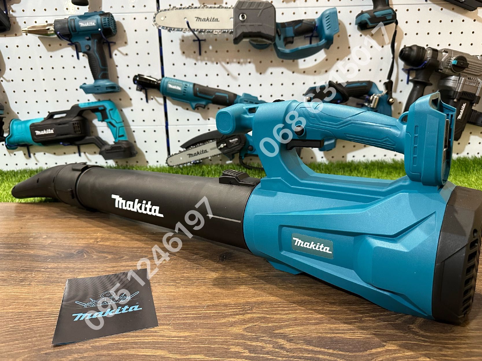 Воздуходувка акумуляторная Makita MLB2036L без АКБ безщеточная 5,4 кПа