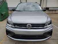 Volkswagen Tiguan 2021 SE - Pełna historia!