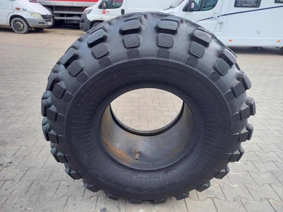 Opona używana rolnicza 1300x530x533; 530/70-21 KAMA 1400zł W4665
