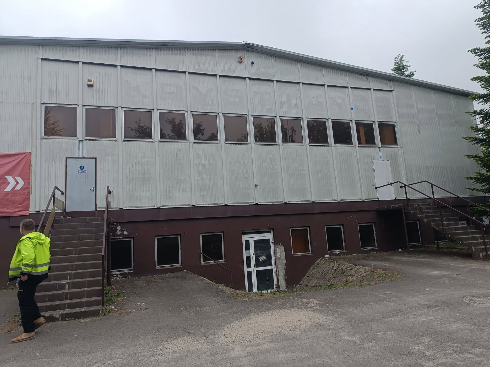 Konstrukcja stalowa Hali Magazynu lub Produkcyjna 24x56mb.