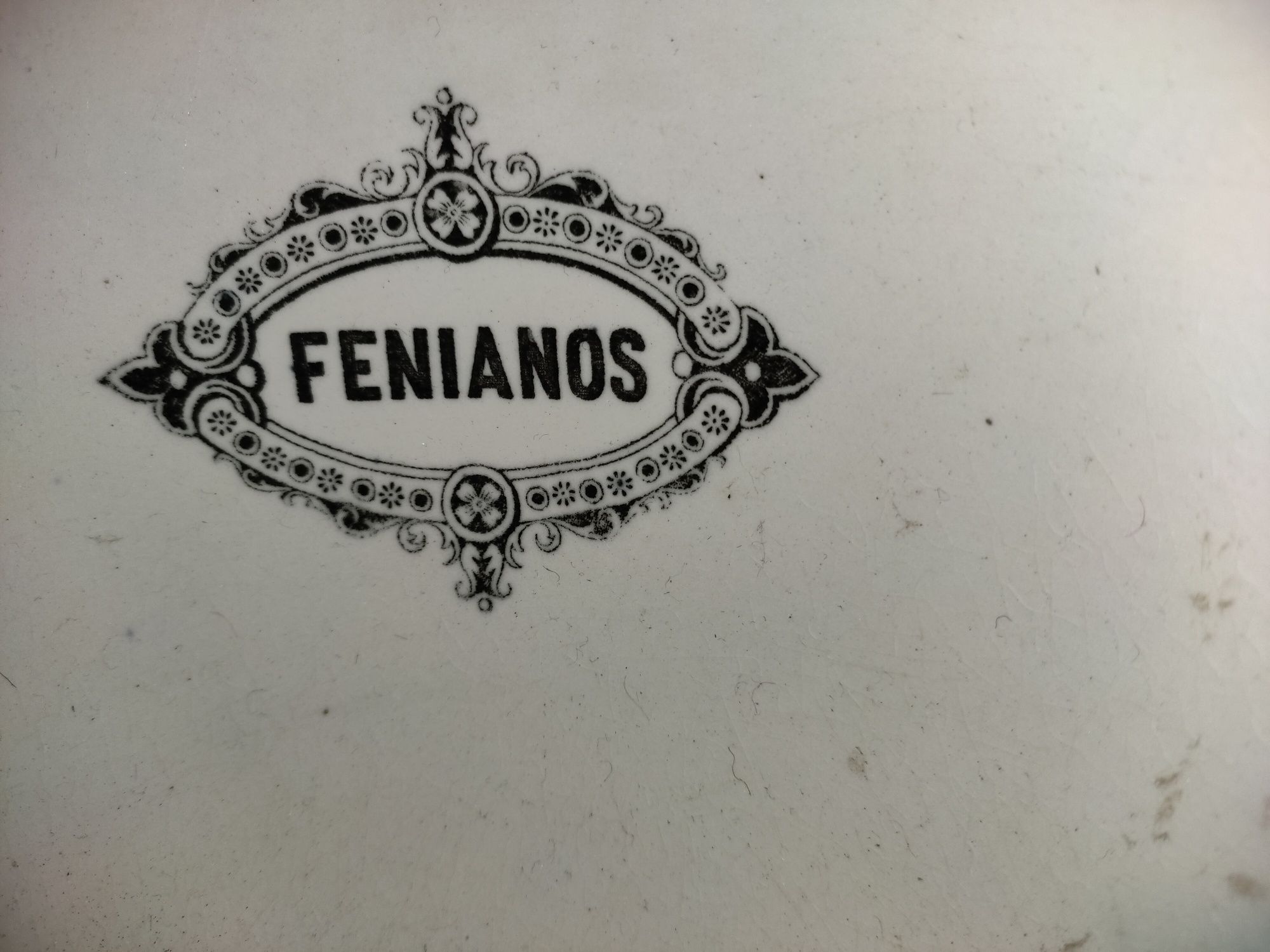 Bidé Antigo Marca FENIANOS