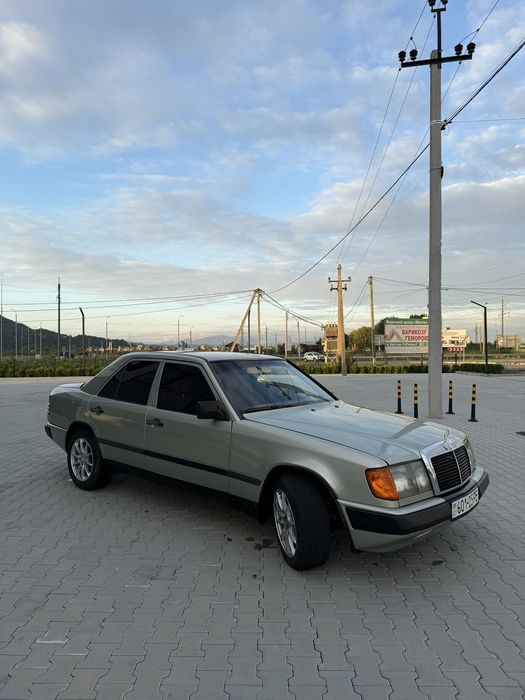 Mercedes-benz w124