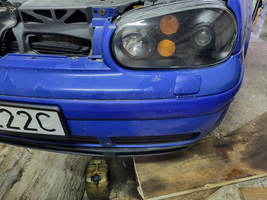 Lampy xenon Golf 4 IV mk4 czarny środek