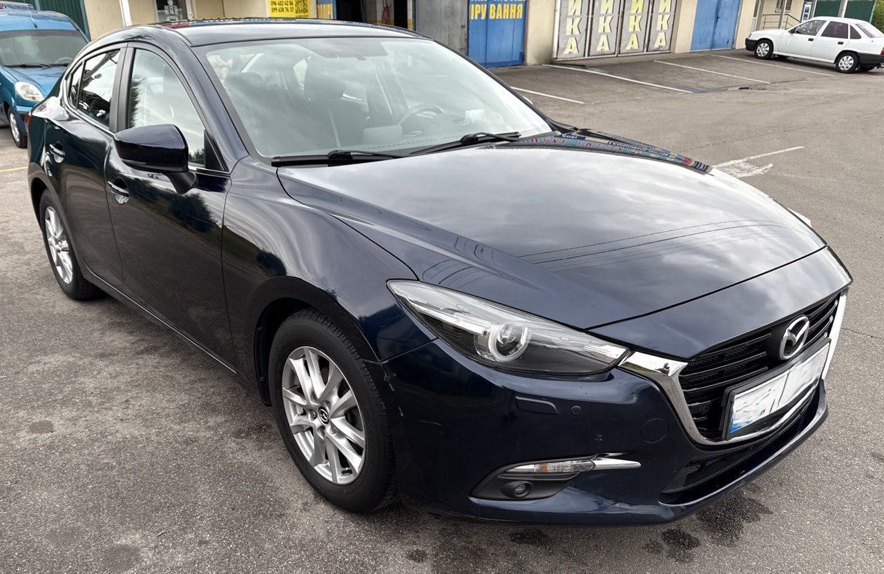 Продам авто Mazda 3 1.5 SkyActiv-G AT Touring -S пробіг 115т. 12500у.е