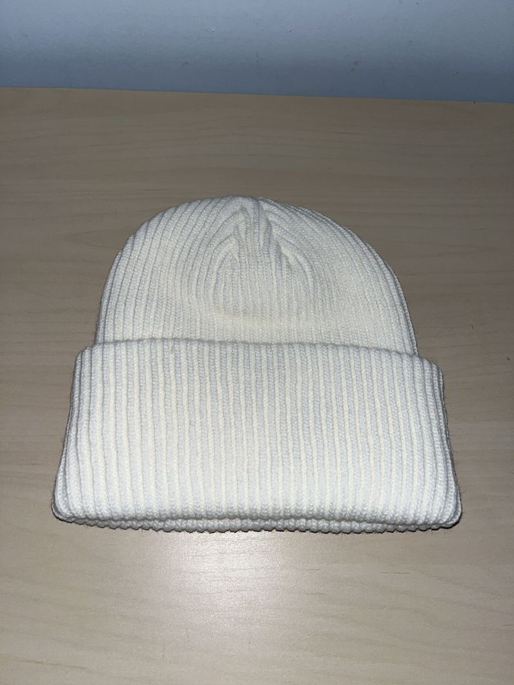 Gorro Moncler Branco