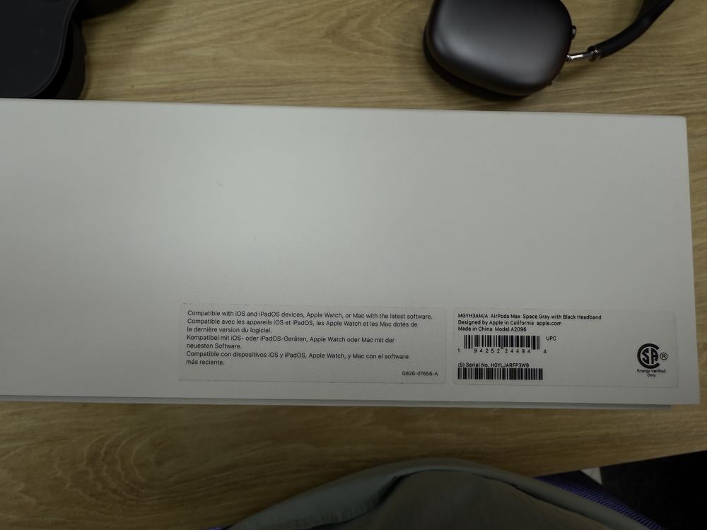 Airpods Max gray
