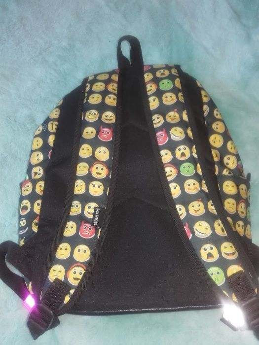 plecak z kieszonkami emoji black-worek i piórnik gratis