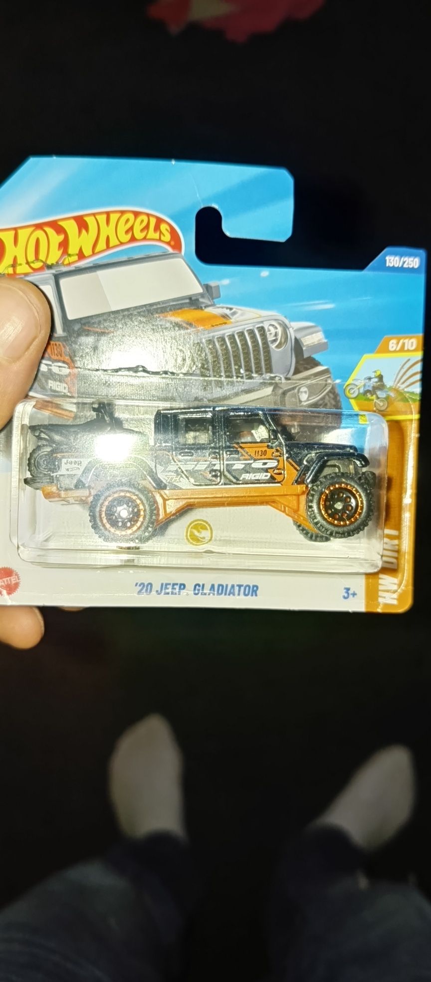 Hot wheels jeep gladiator