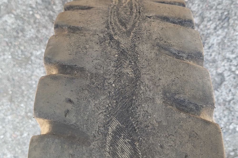 Opona koło 7-12 wózek widłowy