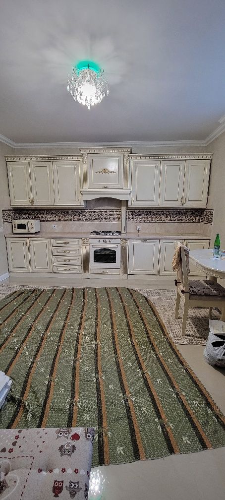 Кухні з дерева Дуб
