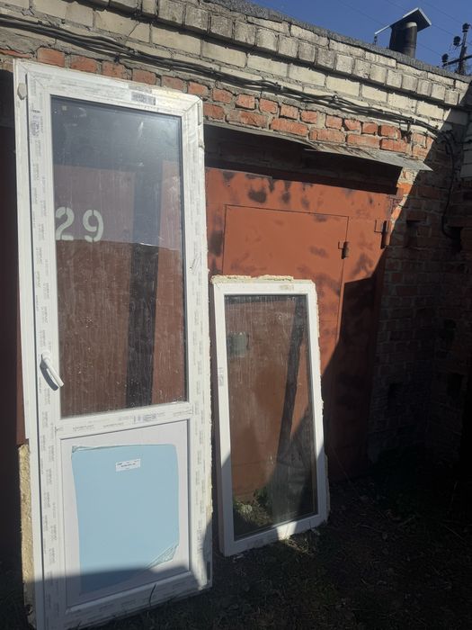 Балконний блок, двері +вікно