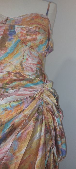 Sukienka wieczorowa , na wyjście