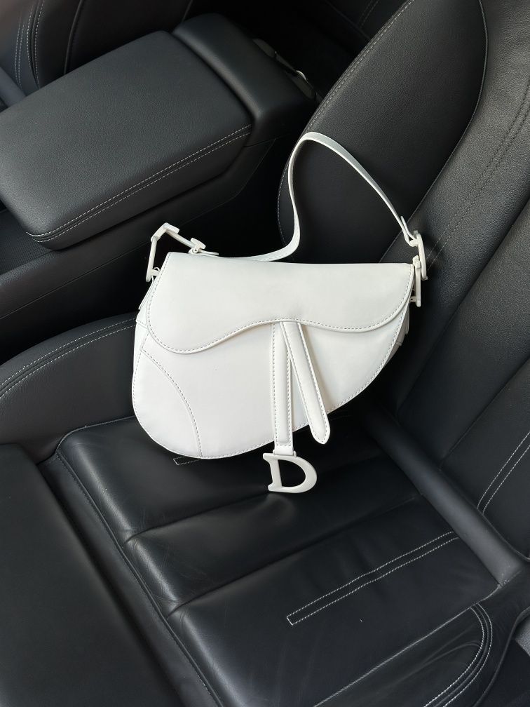 Сумка жіноча Christian Dior Ultra Matte Calfskin Saddle Bag White