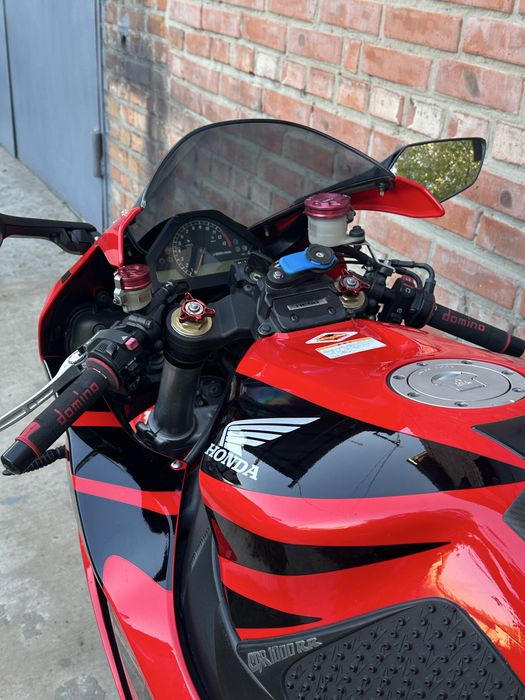 Honda cbr 1000rr
